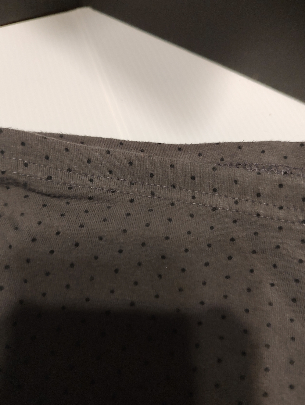 🩶🐈⬛🩶 Adorable Comfy Charcoal Grey & Black Polka Dot Capri Yoga Leggings - S - Picture 4 of 12